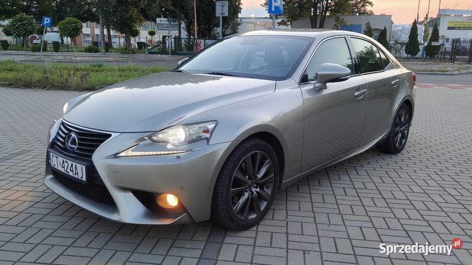 Lexus IS300h zadbany nowa bateria 2013r kujawsko-pomorskie Toruń