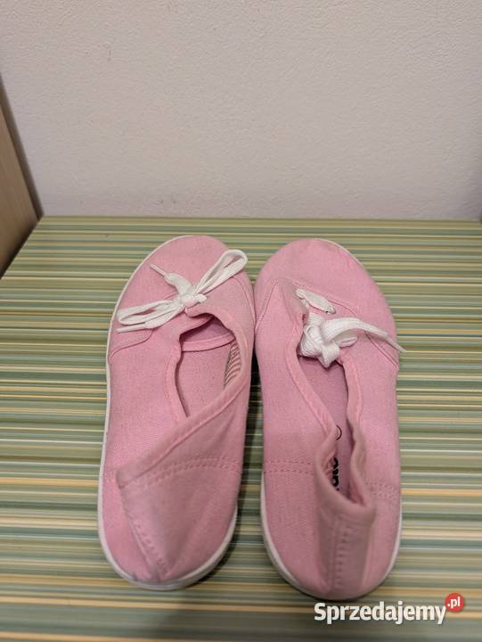 Buty różowe 37 Półbuty Gorlice