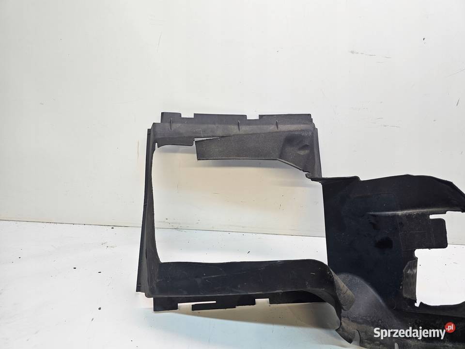 KIEROWNICA POWIETRZA PRAWA AUDI Q7 30 4L0117336B sprzedam