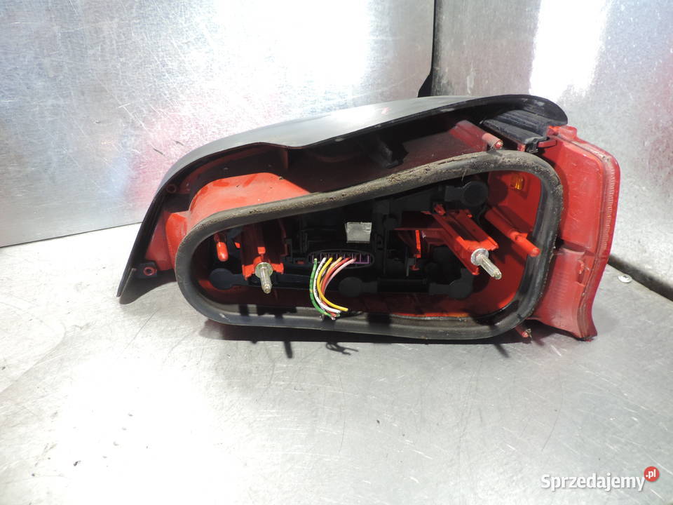 PEUGEOT 106 LAMPA LEWA TYLNA Nowy Sącz sprzedam