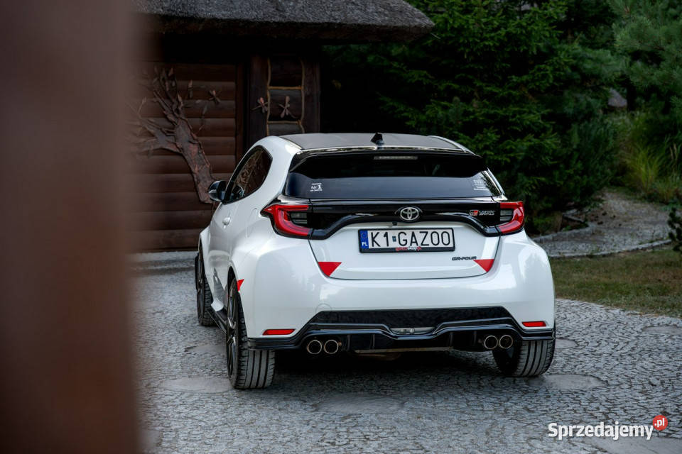 Toyota Yaris GRFour W2C 16 Turbo 261 Pakiet GR Ropczyce
