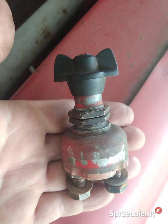 hebel wyłącznik prądu 12 volt Massey Ferguson Massey Ferguson Dąbrówka Mała sprzedam