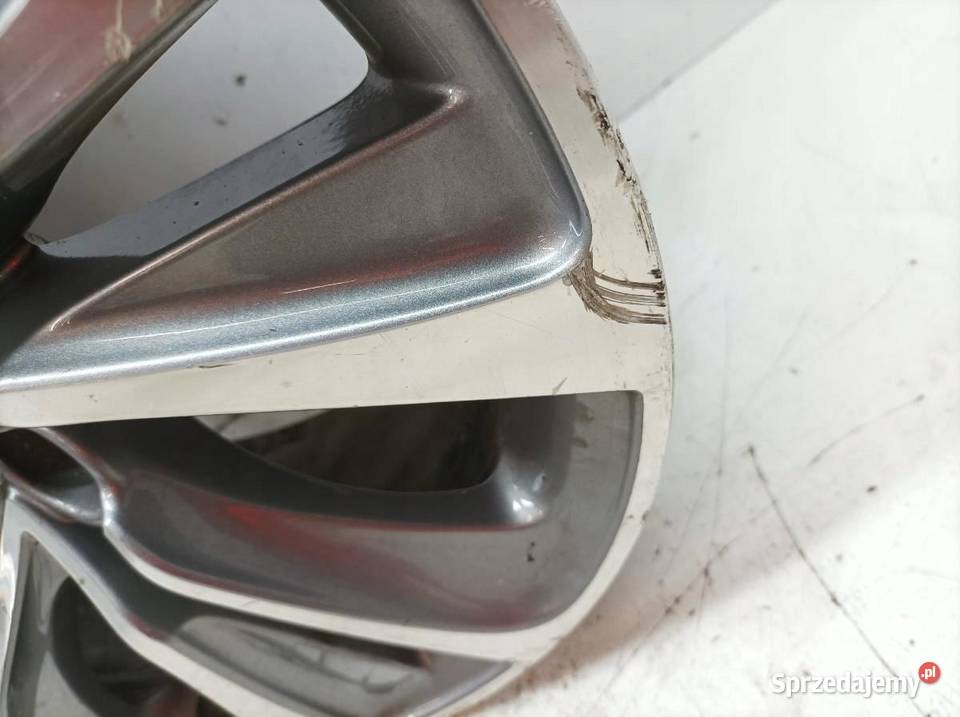 FELGA ALUMINIOWA R17 4X108 ET29 OC65 75JX17 aluminiowe