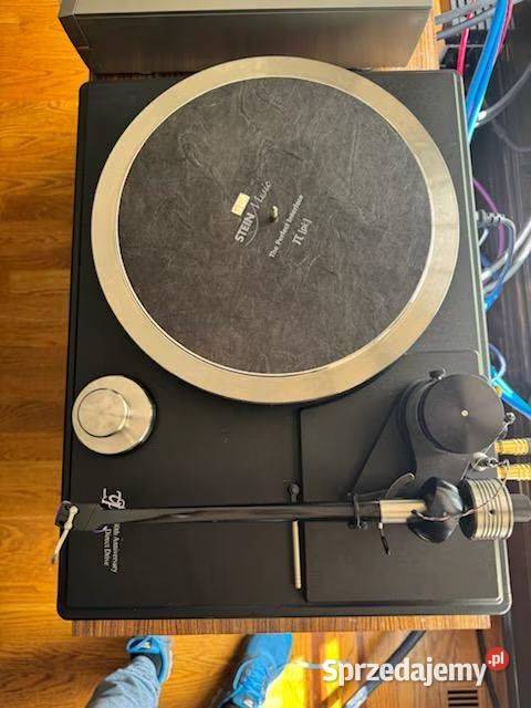 VPI HW40 Anniversary Direct Drive Turntable
