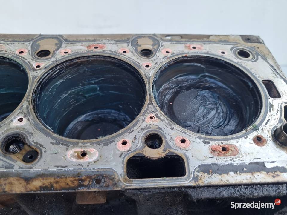 DÓŁ SILNIKA BLOK WAŁ TŁOK Opel Zafira B Astra Rudka