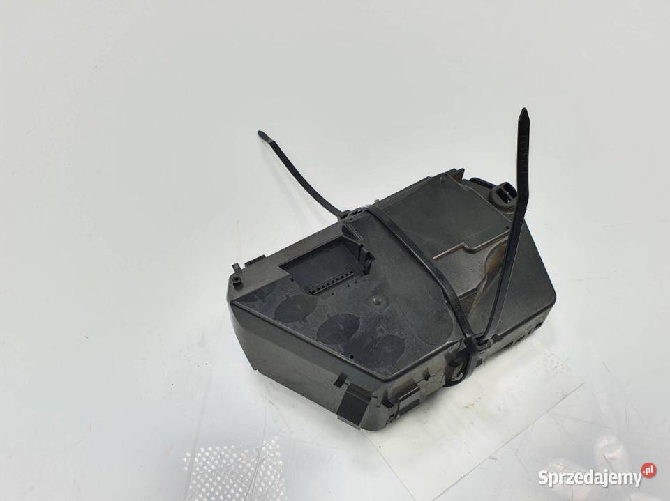 MODUŁ MERCEDES BENZ SKLASA W220 2208216879 Lipno