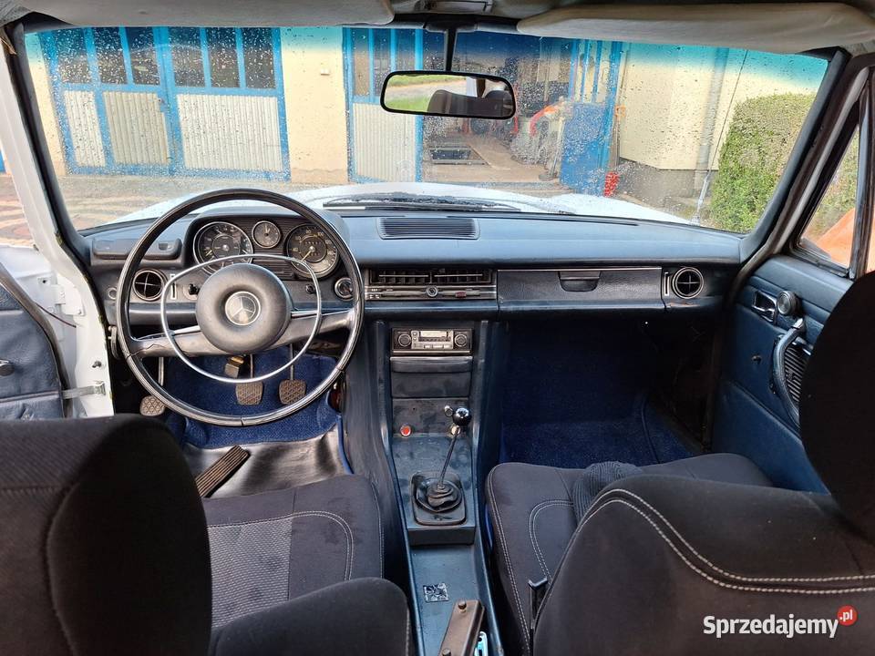 Mercedes w114 mazowieckie sprzedam