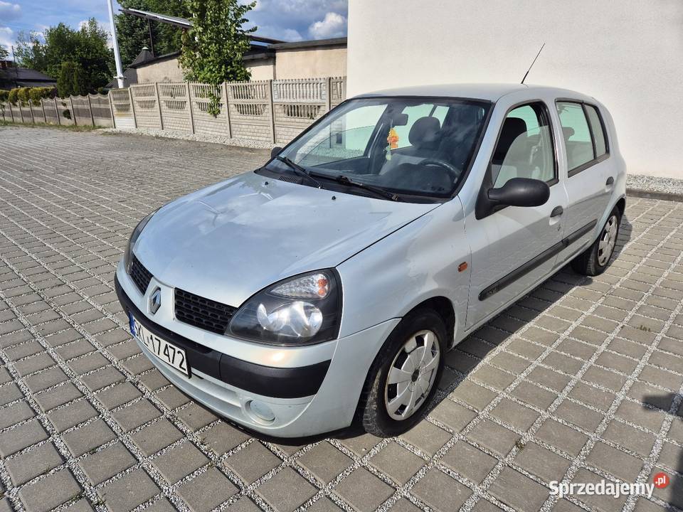 Renault Clio 12 2002r Jezioro
