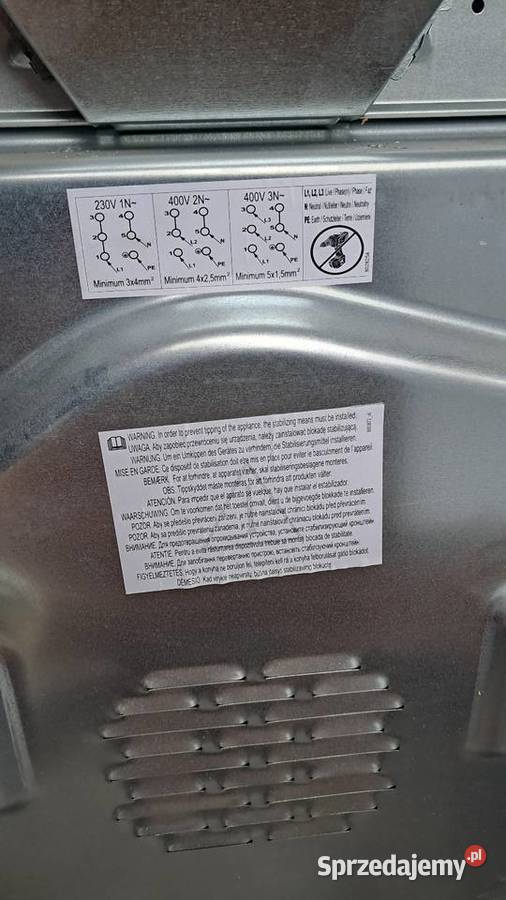 Kuchenka Elektryczna Amica 4 palnikowa z piecem Świecie