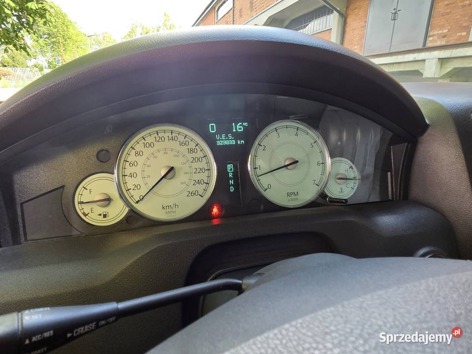 Chrysler 300C diesel Motoryzacja