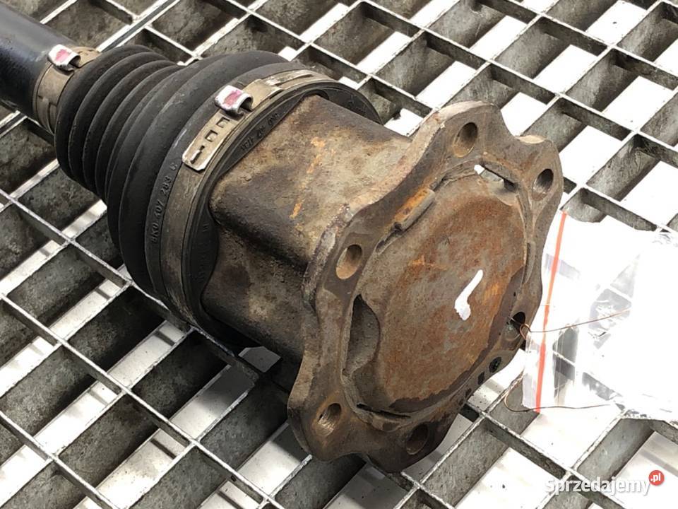 PÓŁOŚ LEWY PRZÓD AUDI A4 B8 8K0407271Q 20 143 osobowe sprzedam