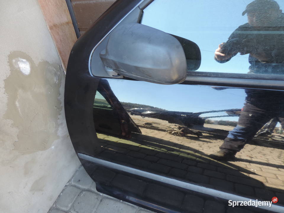DRZWI LEWY PRZÓD VW BORA SEDAN L041 Rok produkcji 2000 małopolskie Nowy Sącz