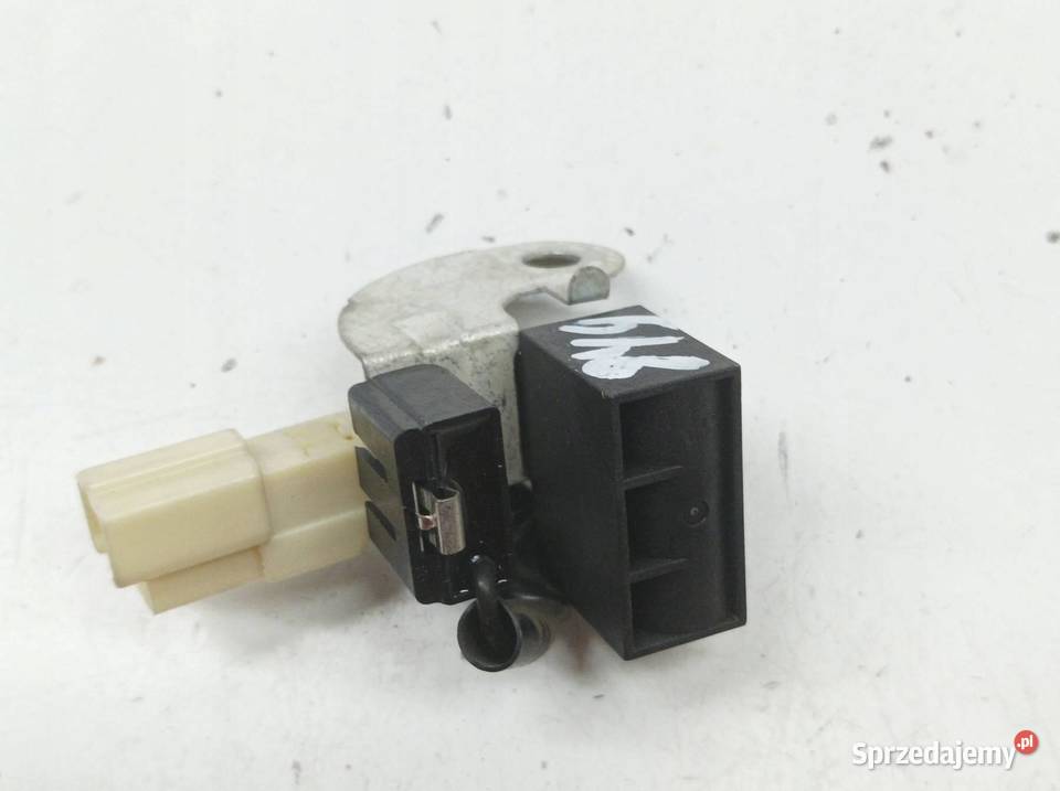 CZUJNIK SENSOR FILTR 9098005357 Toyota Auris I sprzedam