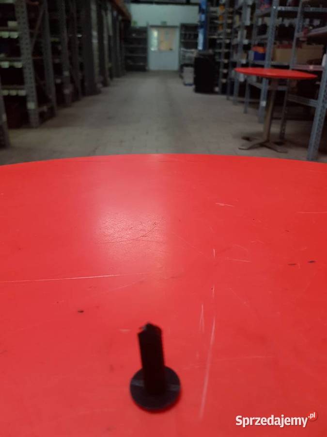 87635853 Śruba dwustronna CNH Case Holland Sulechów sprzedam