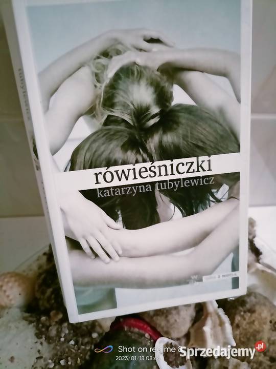 Tubylewicz książki Rówieśniczki prezenty miękka