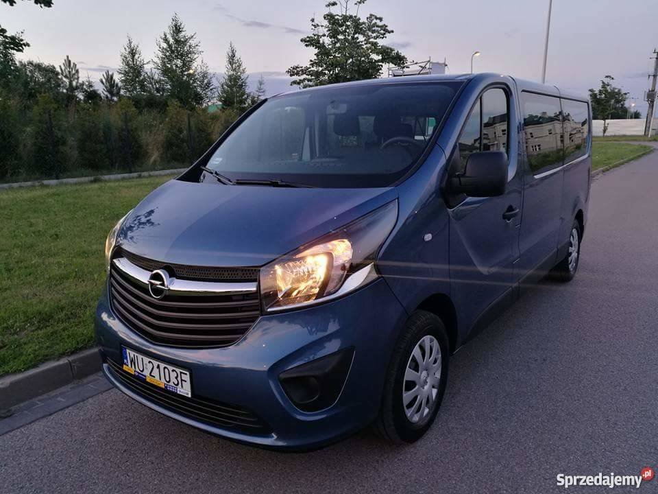 Limuzyny Excalibur Busy Bus