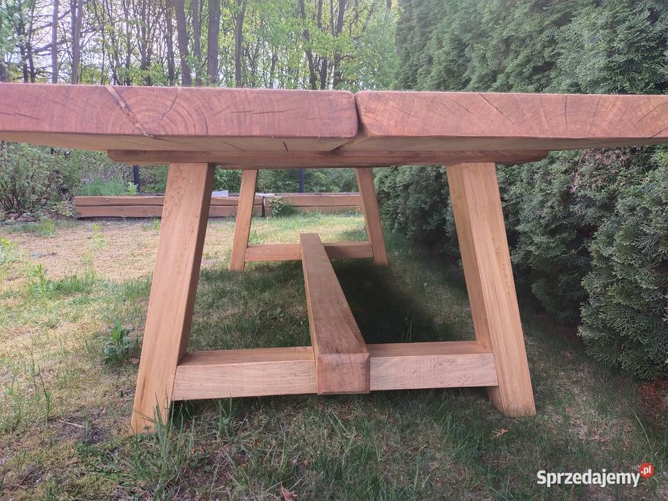 Stół z litego drewnaduży do altanyogrodu Radom