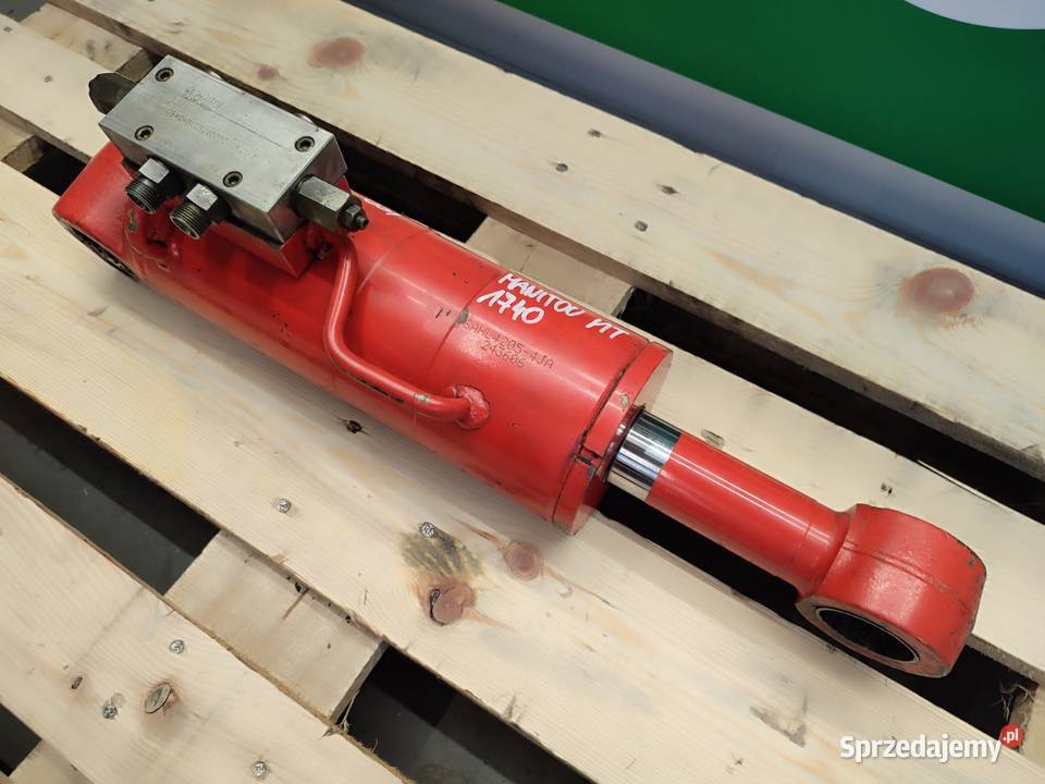 Siłownik hydrauliczny poziomowania osi MANITOU Wilkowo sprzedam