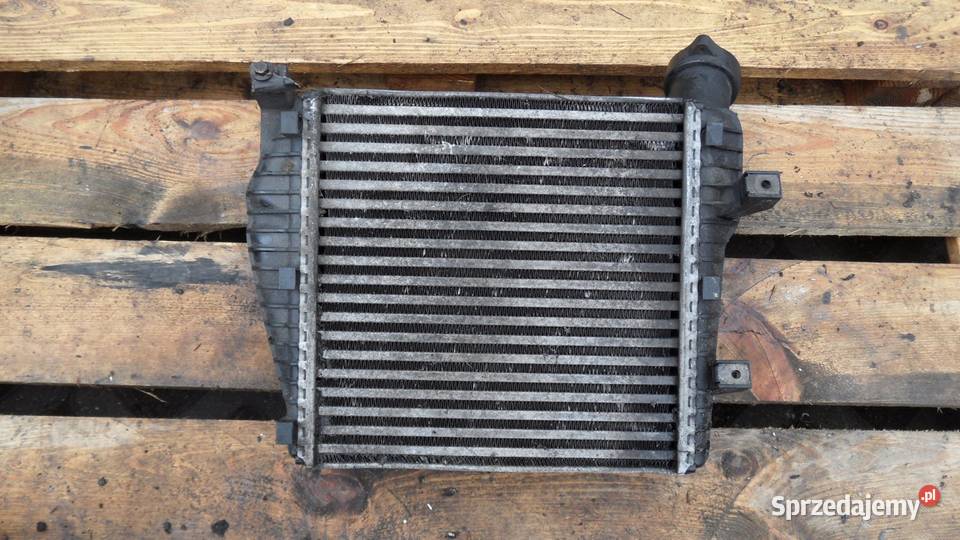 VW TOUAREG I 25 TDI 05r intercooler 7L0145803A