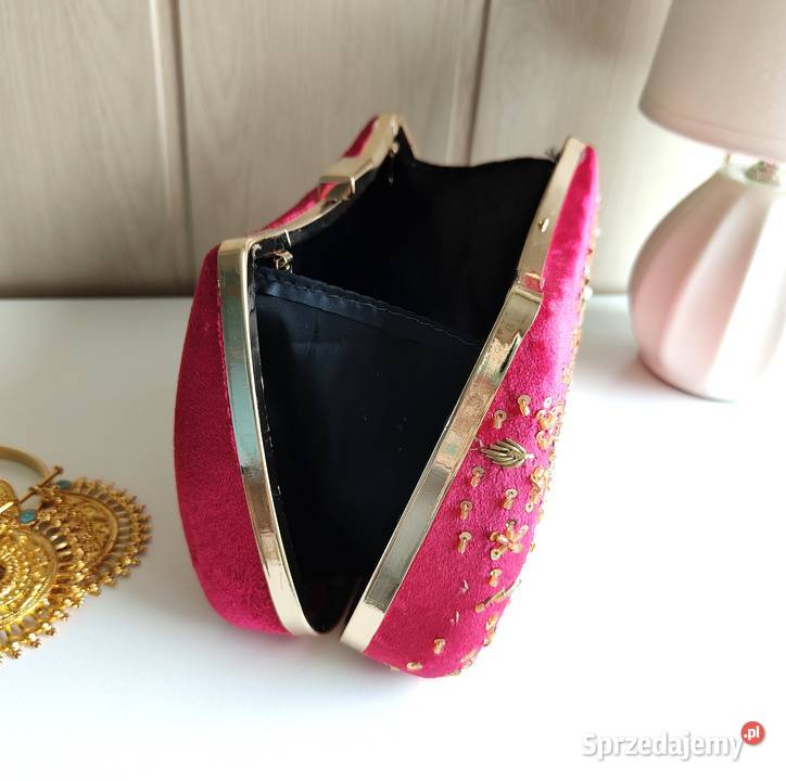 Mała czerwona torebka kopertówka wyjściowa welur Szczecin