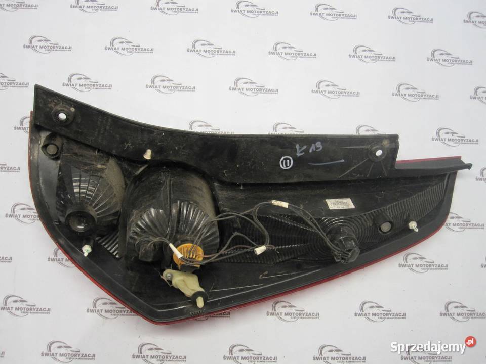 OPEL AGILA B 11r lampa lewa tył 89071622