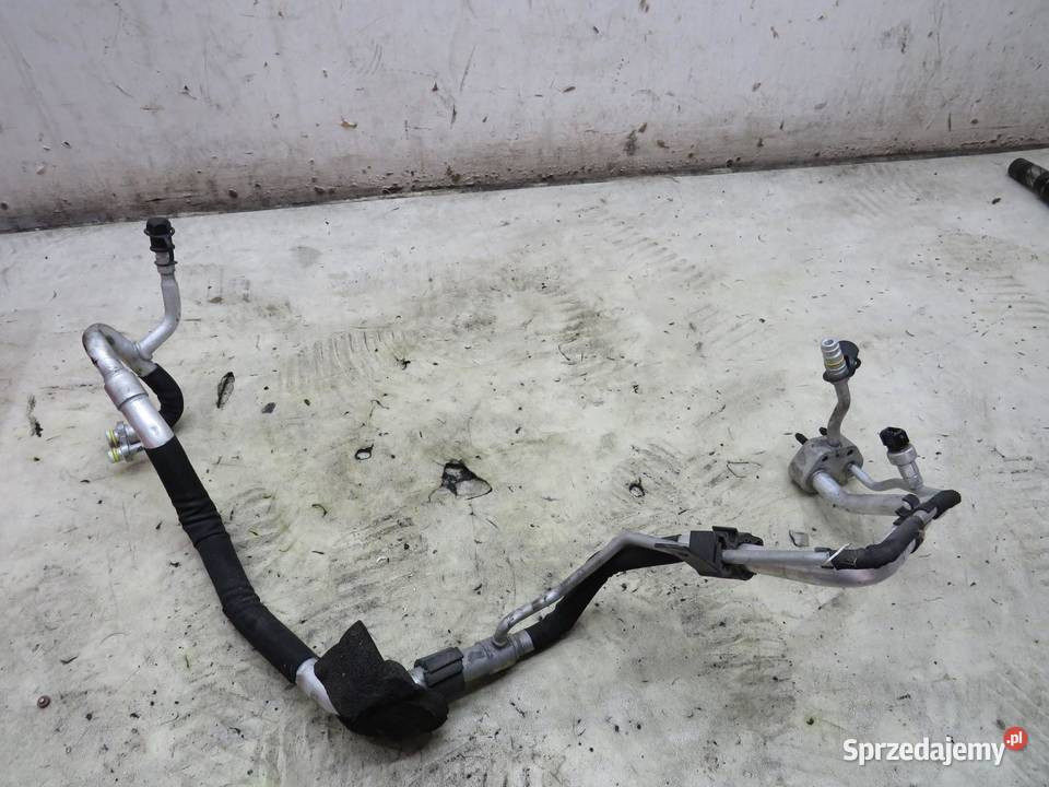 WĄŻ PRZEWÓD KLIMATYZACJI VOLVO XC60 30733761 Przewody klimatyzacji sprzedam