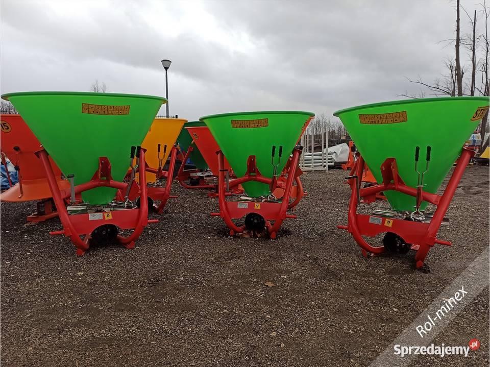 Rozsiewacz do nawozów nawozu Lejek 21 Transport Przysucha