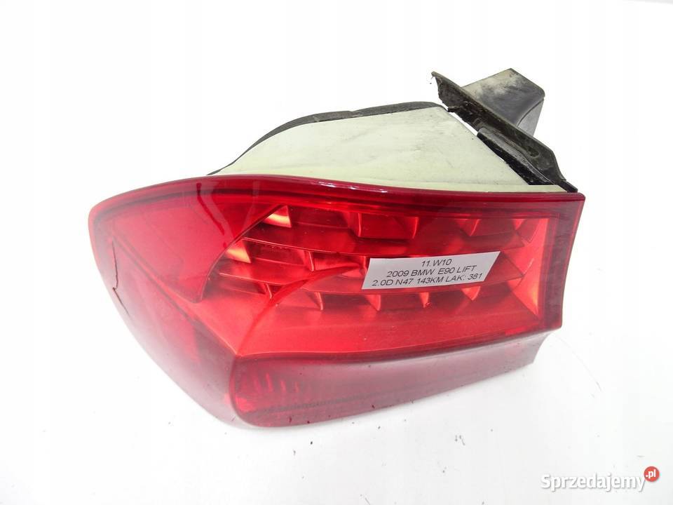LAMPA LEWY LEWA TYŁ TYLNA W BŁOTNIK BMW E90 LIFT osobowe