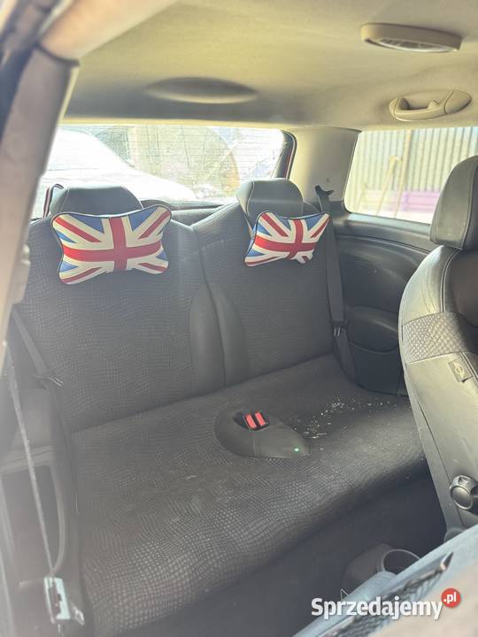 Mini cooper 16 benzyna uszkodzony 116KM Borzęcin