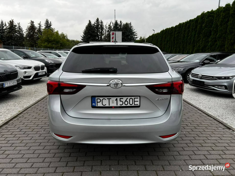 Toyota Avensis 18i 147 Automat Zarejestrowany Baranowo