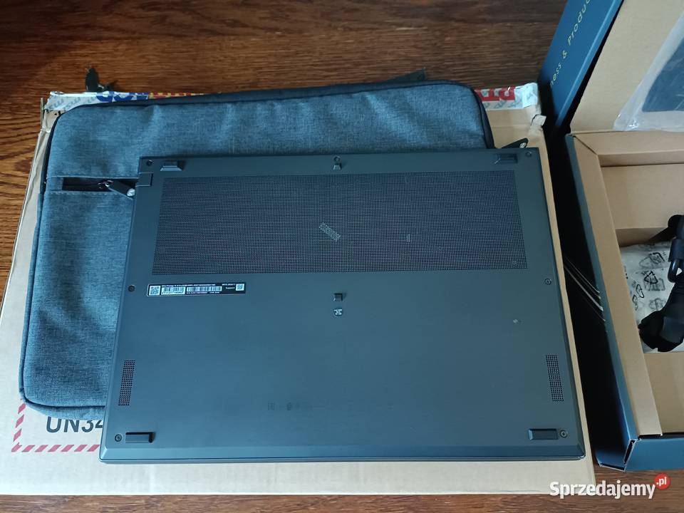 Laptop MSI Prestige 16 AI Evo B1MG009 Ultra 7 32GB MSI Pasiecznik