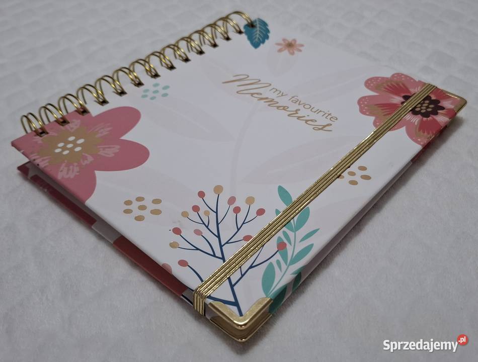 Album na zdjęcia 60 zdjęć 13x18 złoty