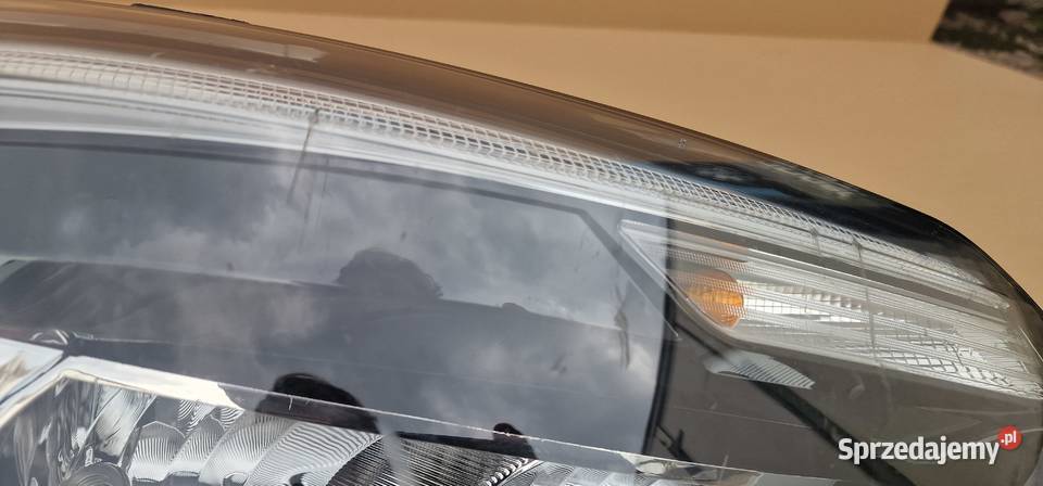 RENAULT MASTER III IV LIFT 2019 REFLEKTOR LAMPA osobowe Bieleń