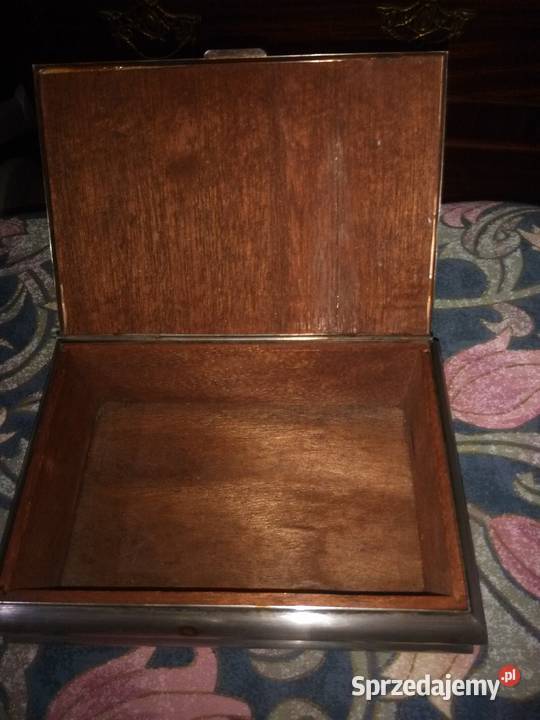 Piękna kaseta srebrzona ll wojna światowa Katowice