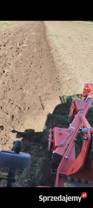 Pług Agromasz 3 skibowy