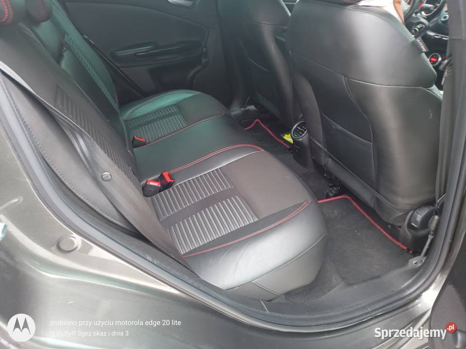 Alfa Romeo Giulietta 18 TBi 16V Quadrifoglio Rok produkcji 2012 Legionowo