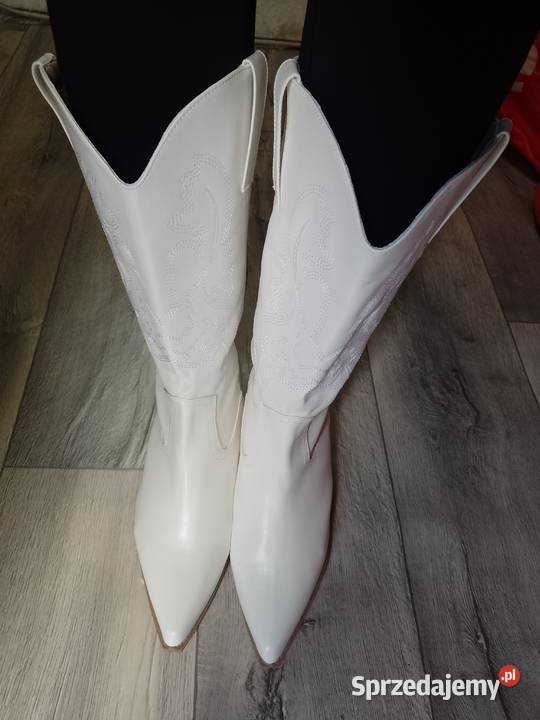 40 Ekskluzywne Białe Wyszywane Kozaki kowbojki 26cm małopolskie Kraków