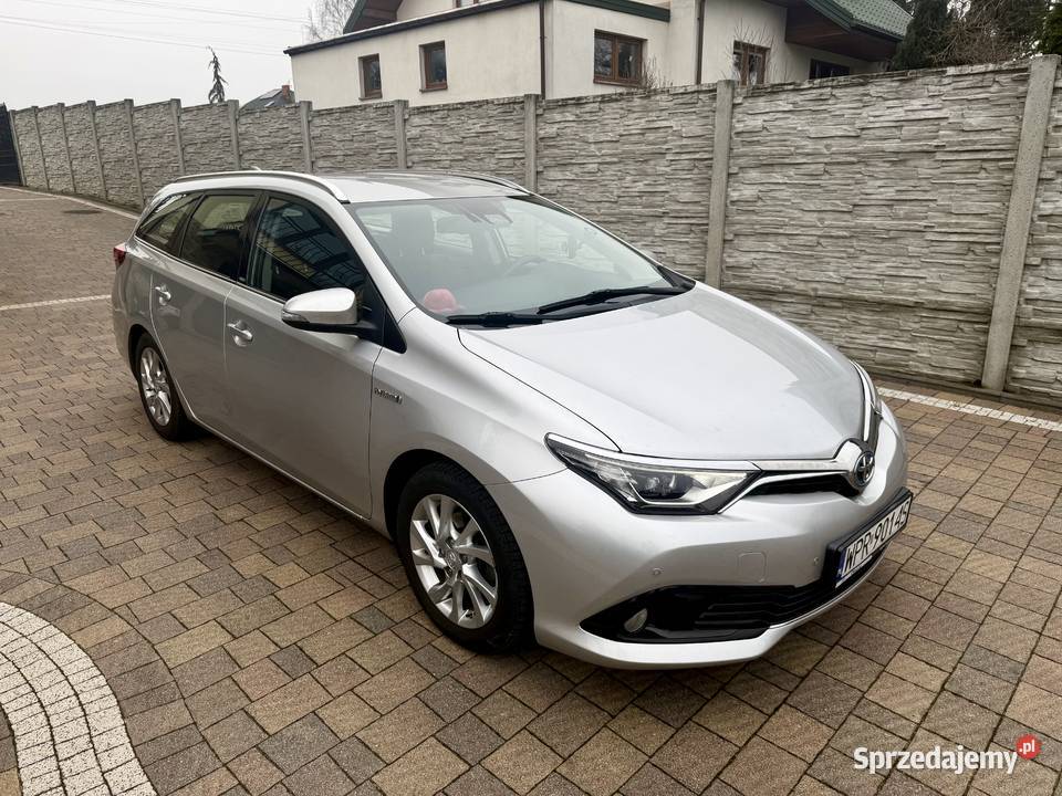 Toyota Auris Hybrid 18 Rawa Mazowiecka