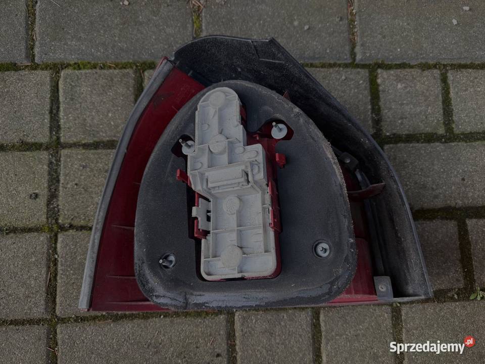 Lampa prawa tył Audi A3 8L Ostrów Wielkopolski