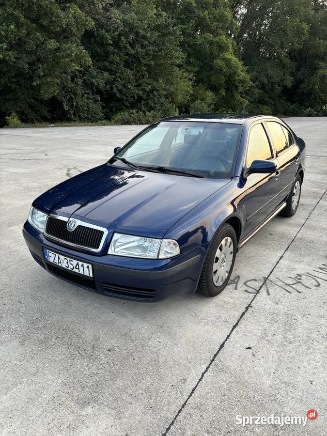 Skoda Octavia Tour Salon bezwypadkowy Octavia