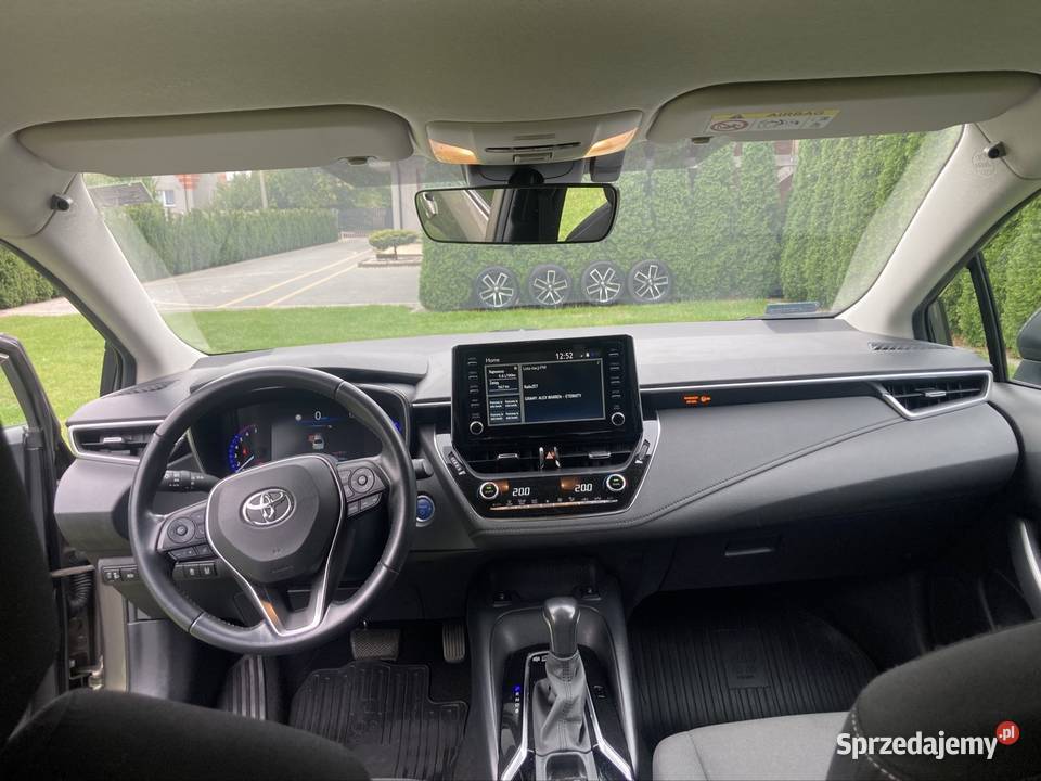 Toyota Corolla 18 Hybryd Salon Polska Warszawa sprzedam