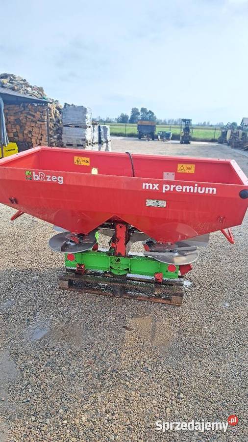 Rozsiewacz Unia Btzeg 850 super stan 2012 r nieuszkodzony sprzedam