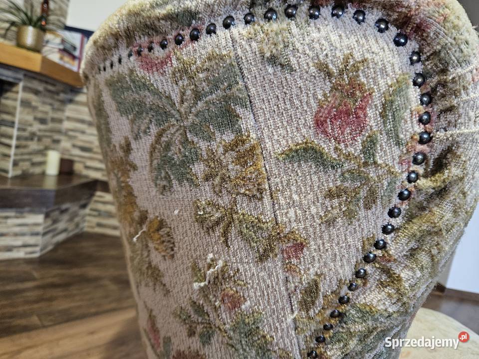 Sprzedam stylowy fotel Dobra