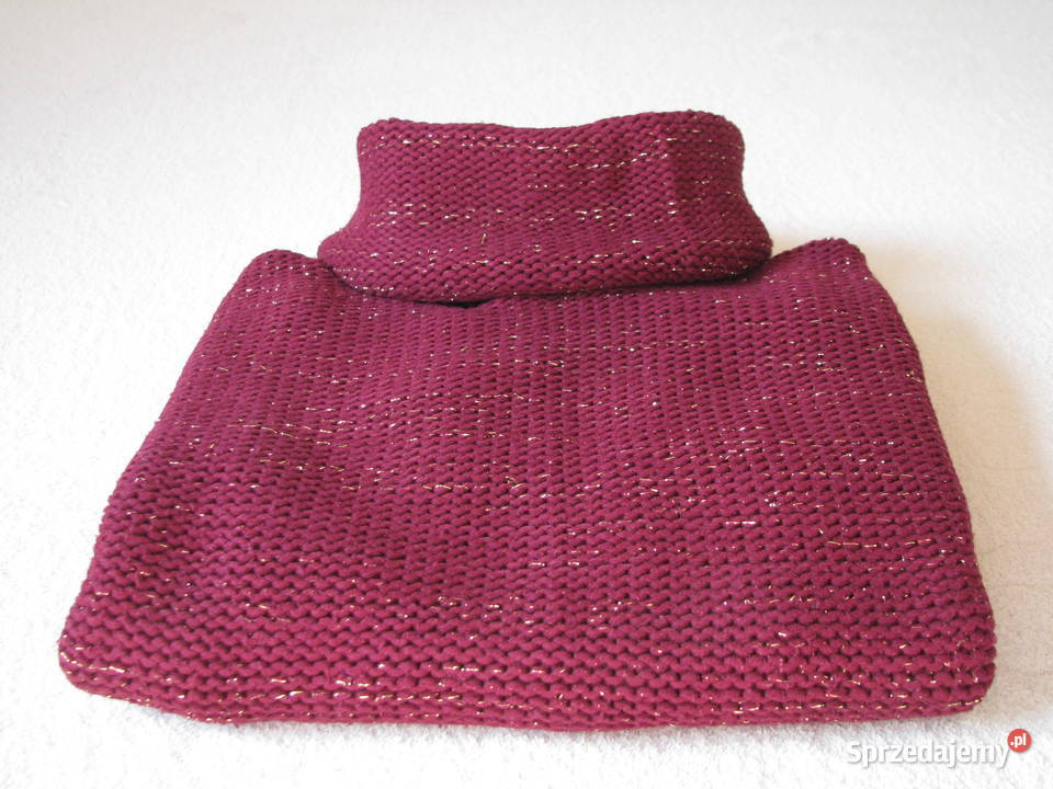 Bordowy sweterek golf ze złotą nicią M Brzegi