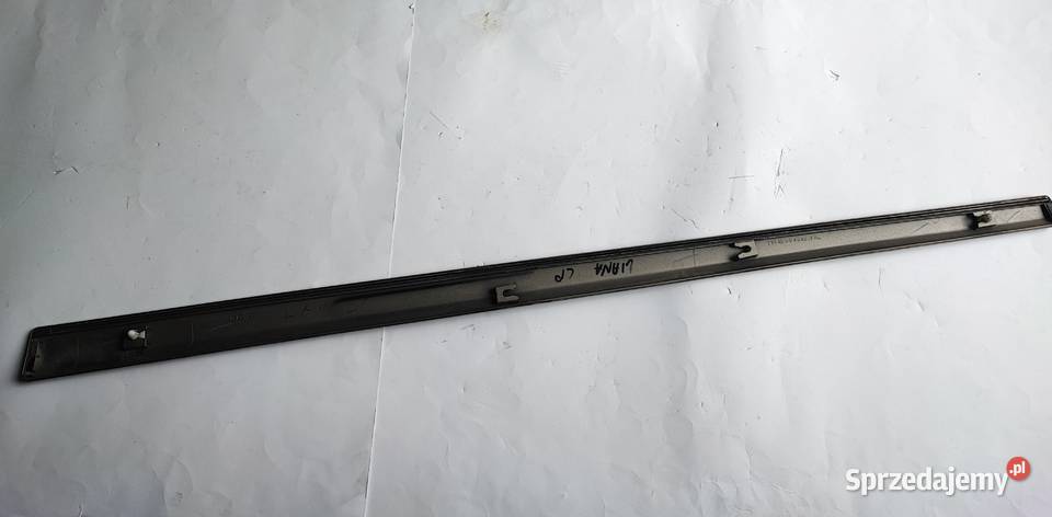 Listwa drzwi Suzuki Liana listwa boczna ozdobna Lipno