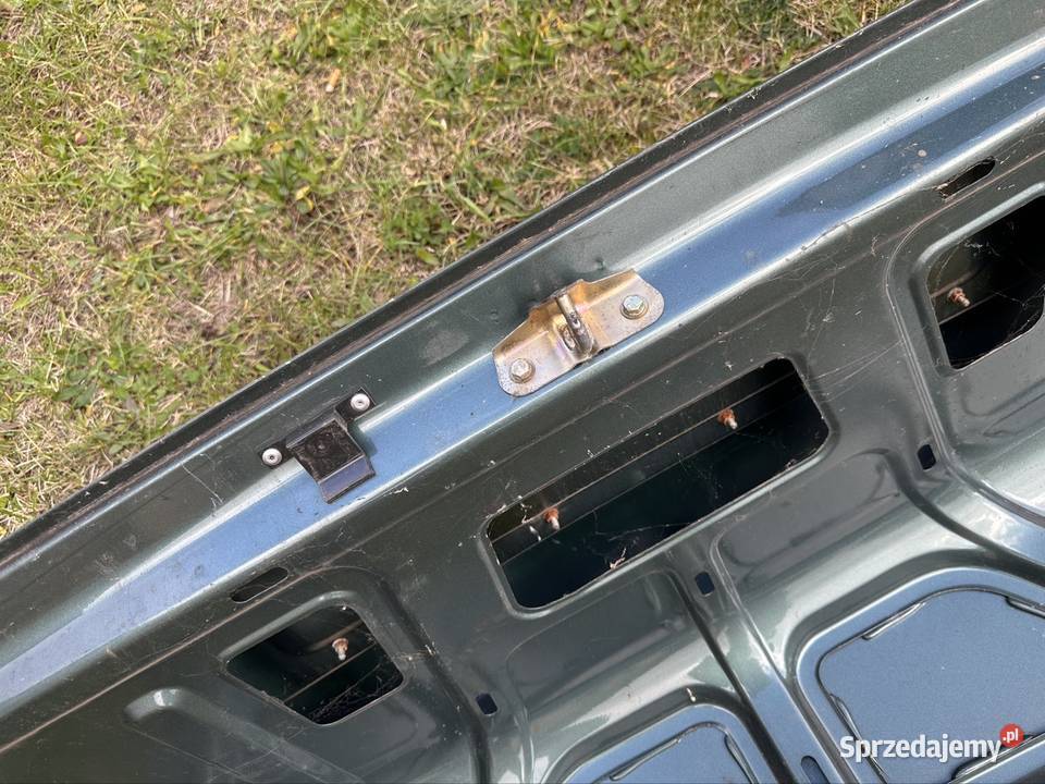 Klapa tył polonez Atu Ożarów Mazowiecki