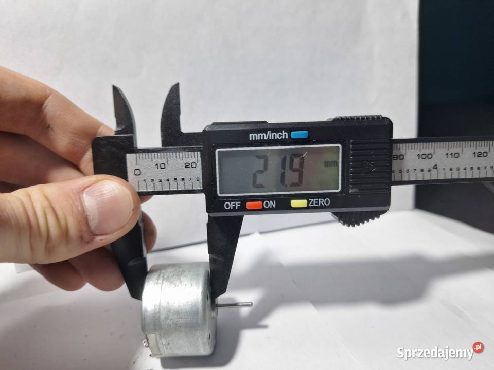 Silnik silniczek do magnetofonu 8A8 287 Międzychód