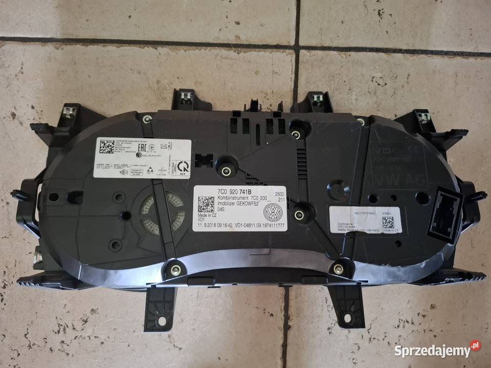 VW Crafter 7C0920741B licznik zegar 20tdi Zielona Góra sprzedam