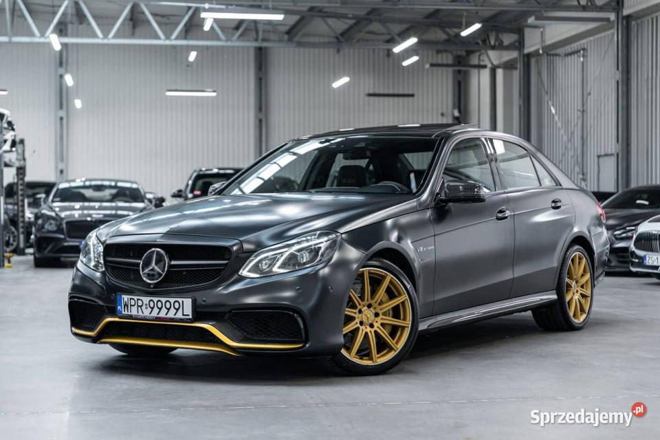 Mercedes E 63 AMG Performance Studio Special wspomaganie kierownicy