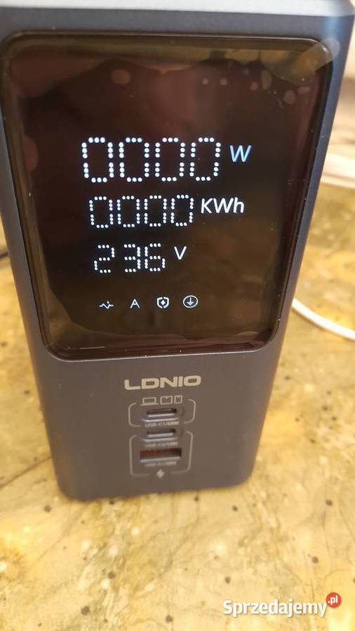 Power bank 2500W LONIO 140W szybkie ładowanie Szadek